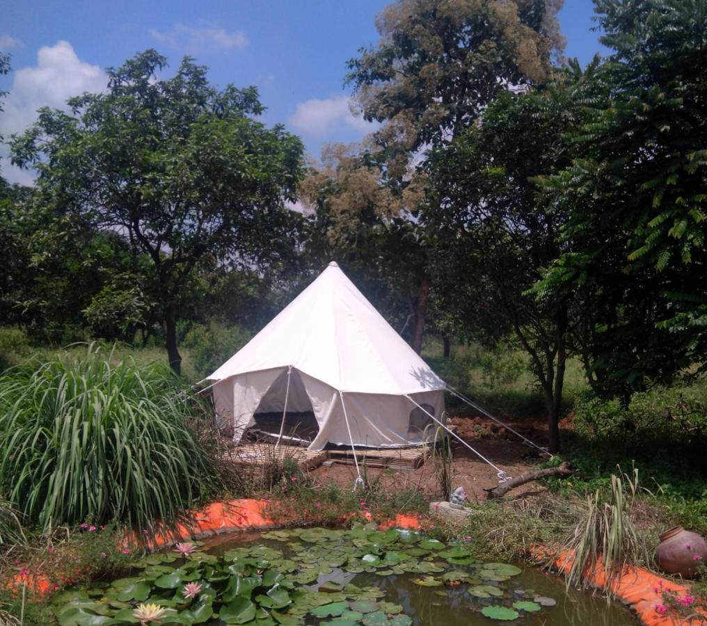 Hornbill Farm Resort Хайдарабад Экстерьер фото