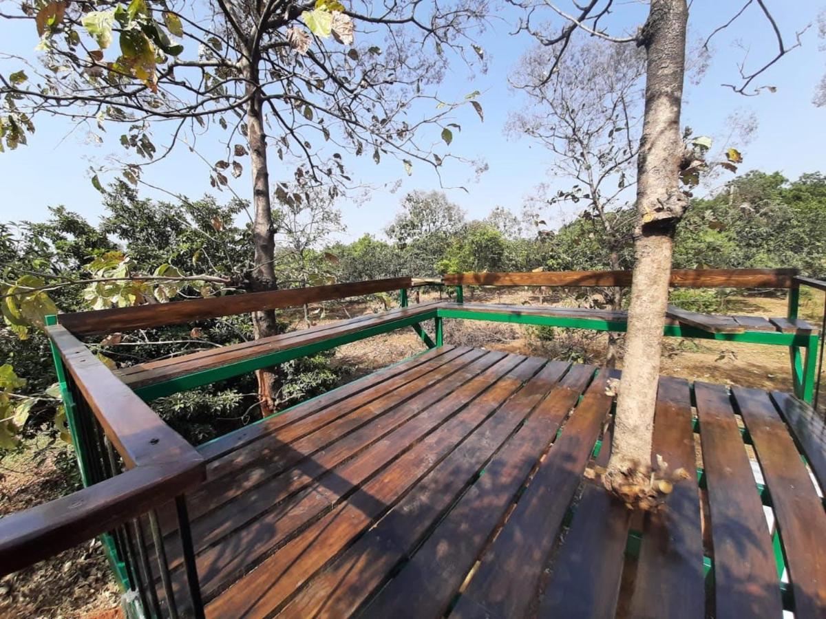 Hornbill Farm Resort Хайдарабад Экстерьер фото